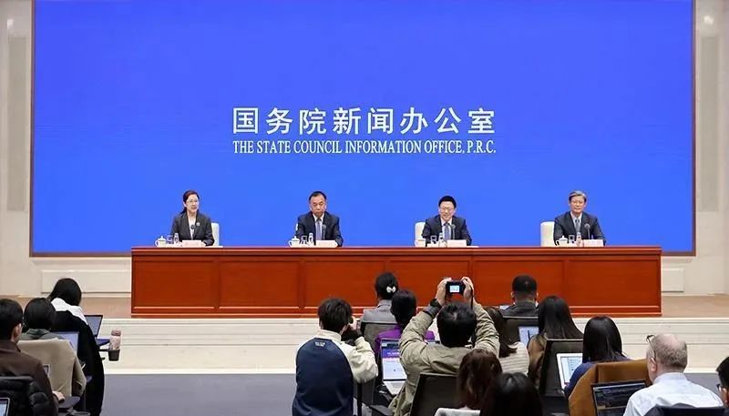 三部門(mén)談近期投資、財(cái)政、金融等政策情況，信息量很大→